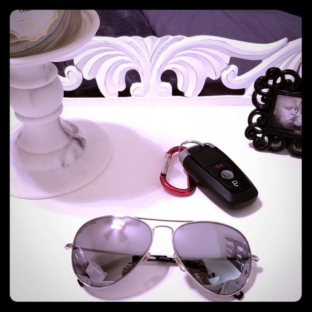 💜AUTHENTIC💜 Michael Kors Dylan Aviators